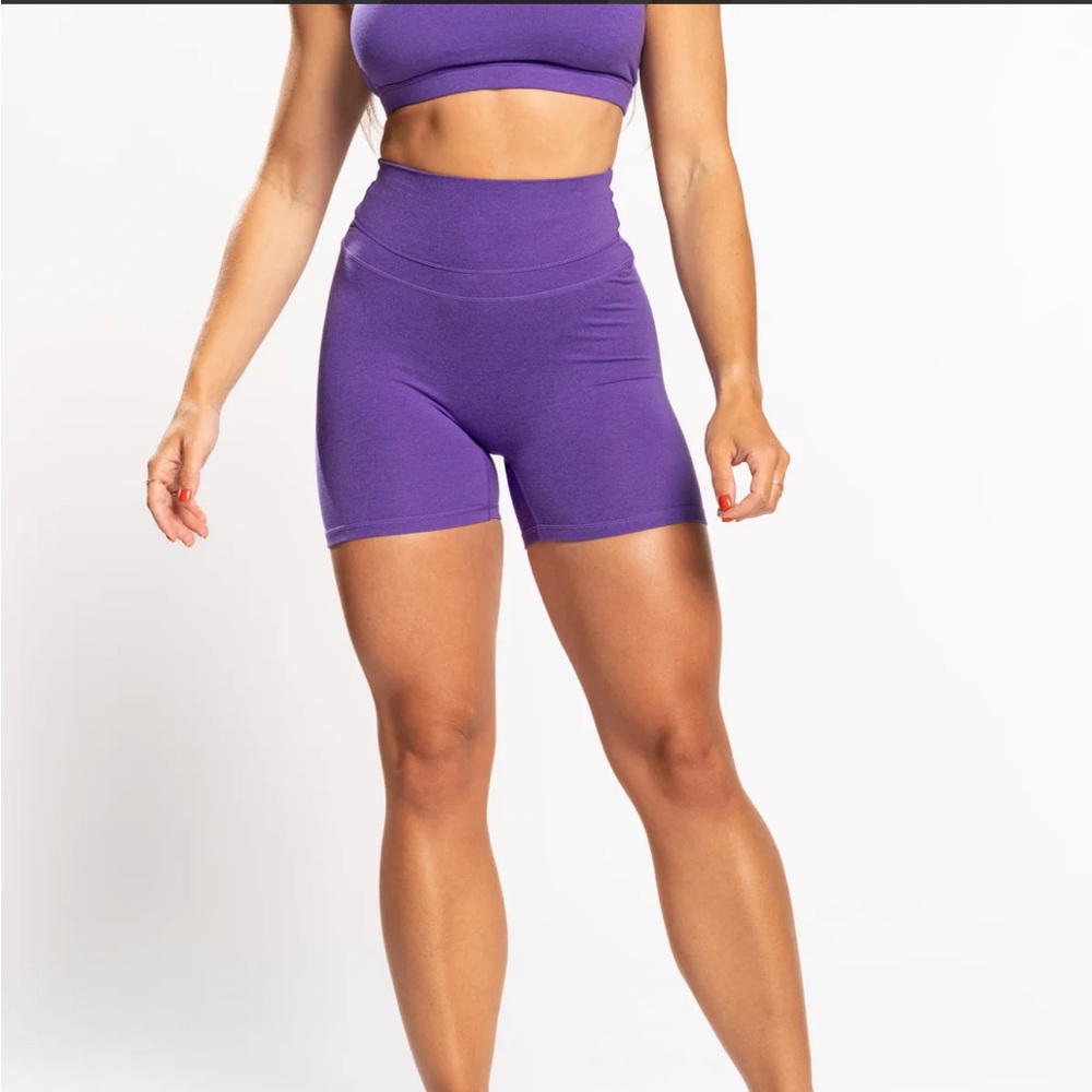 Ptula Bare Contour Short Medium